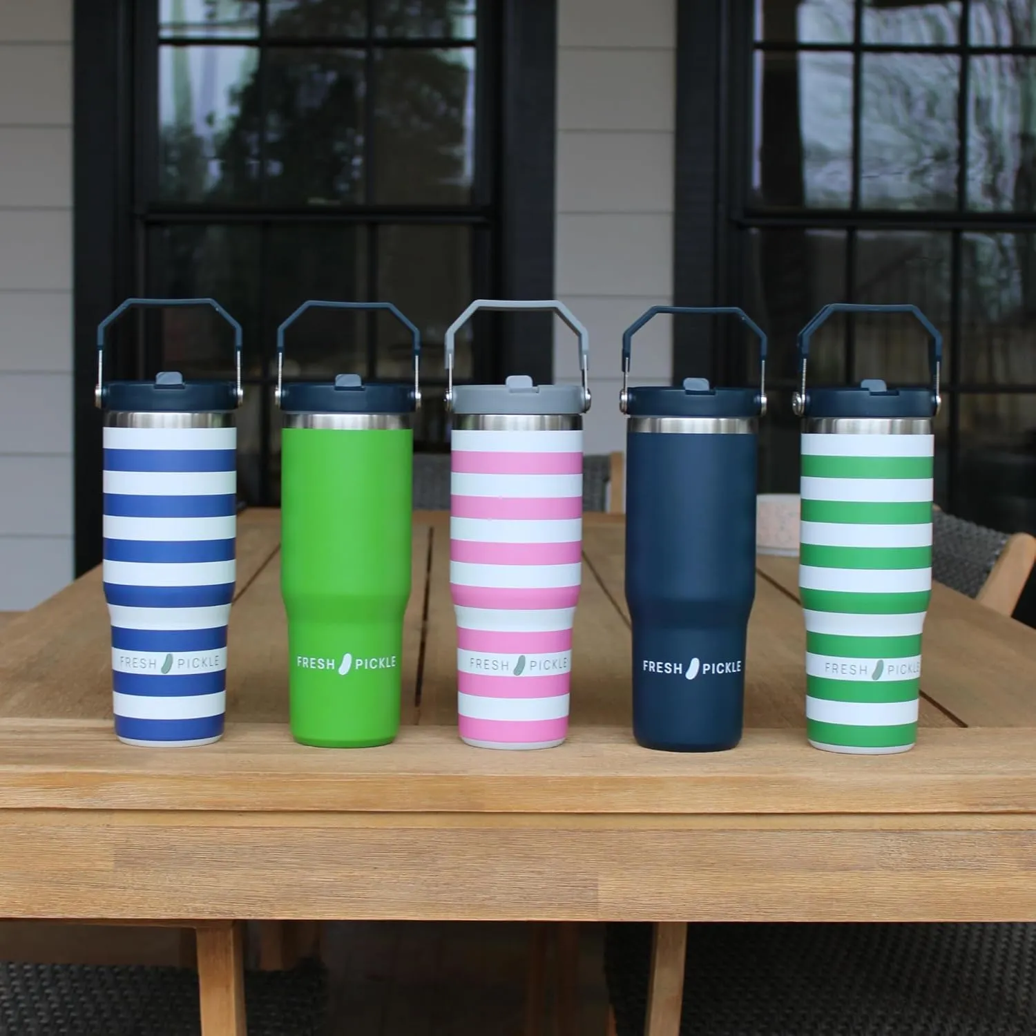 30 oz Tumbler with Handle and Flip Straw Lid, Double Wall Vacuum Insulated Stainless Steel Travel Mug, Leak-Proof Tumblers, Cup-Holder Friendly, Durable Water Bottle for Hot & Cold Drinks
