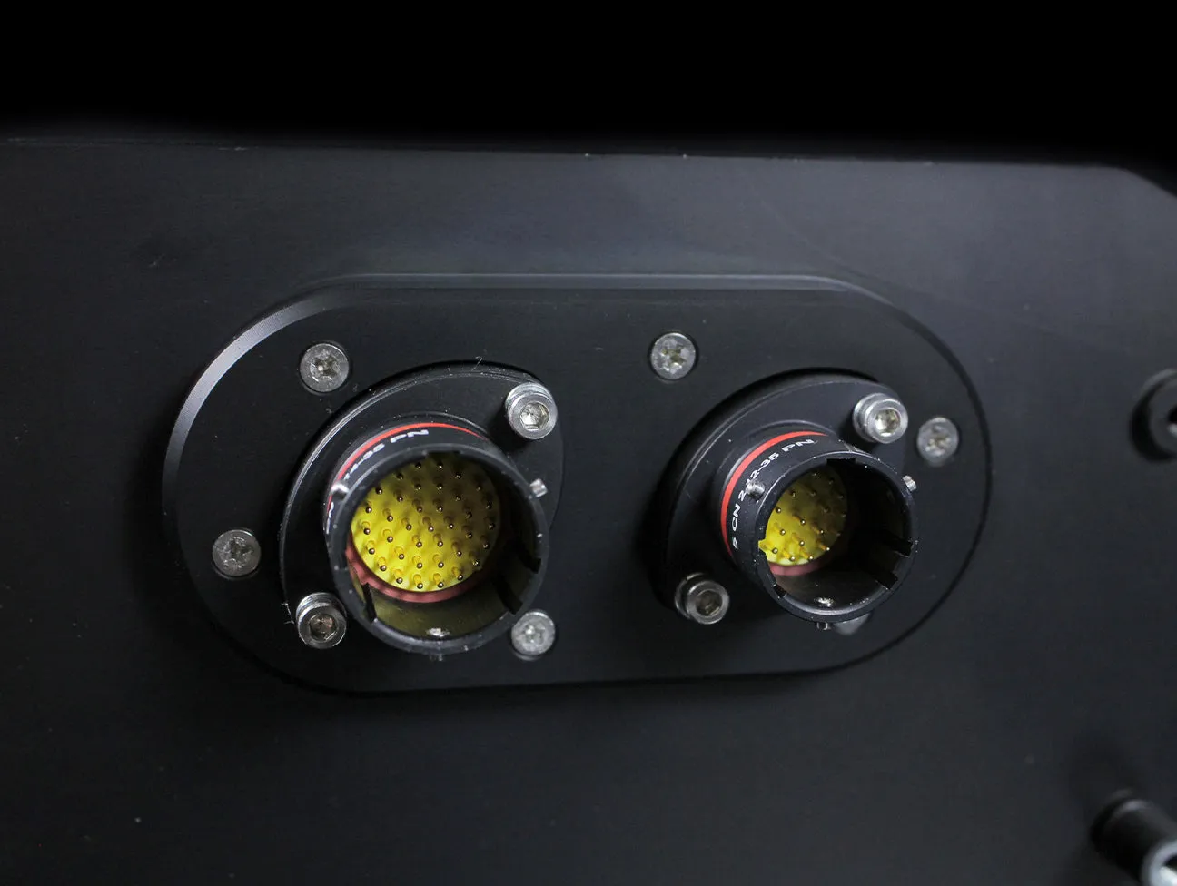 AiM MXG 7" Wide Display Dash Data Logger