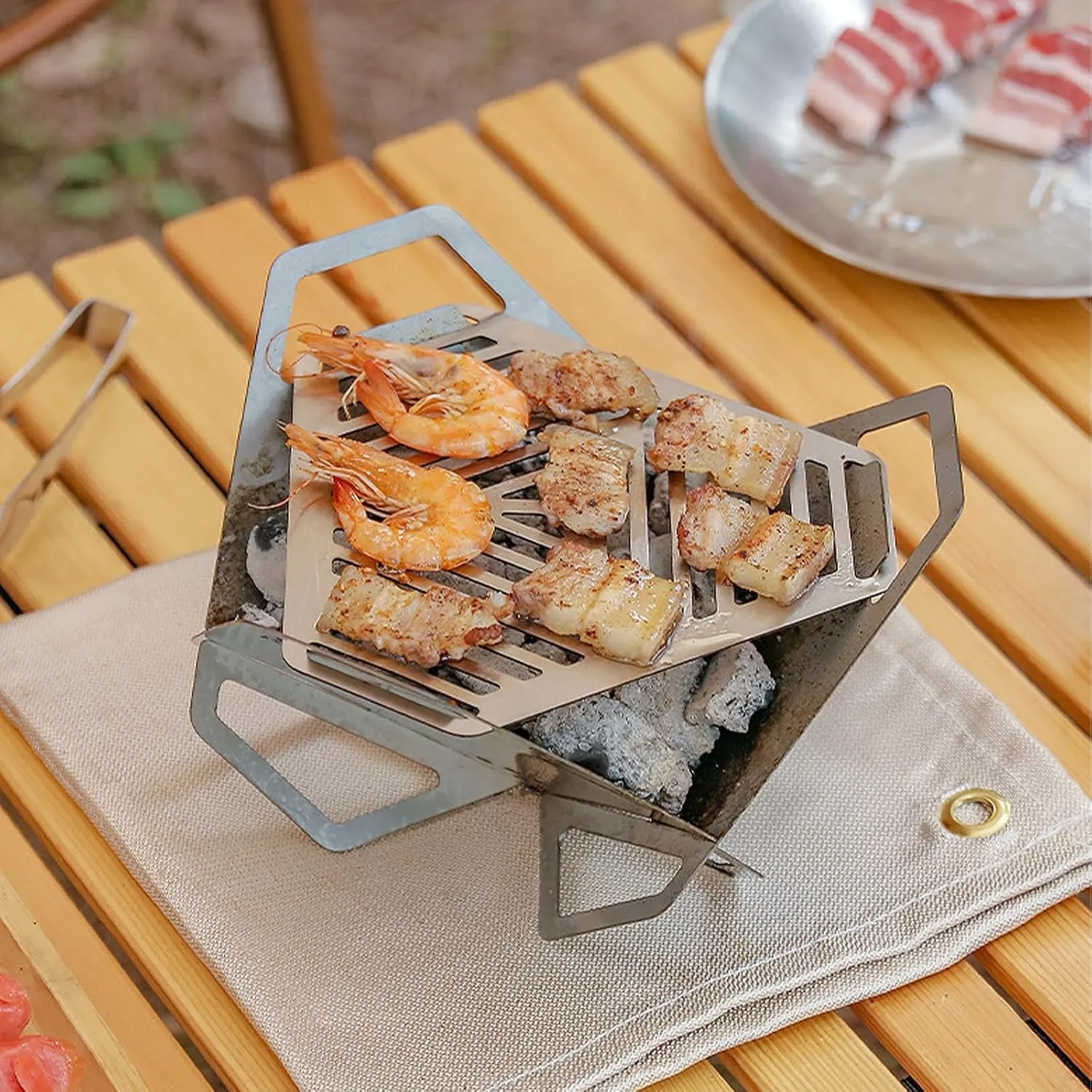 BBQ Pit Glove Campfire Pit Foldable Stainless Steels Grills Folding Pit For Camping Picnics Backyard Garden
