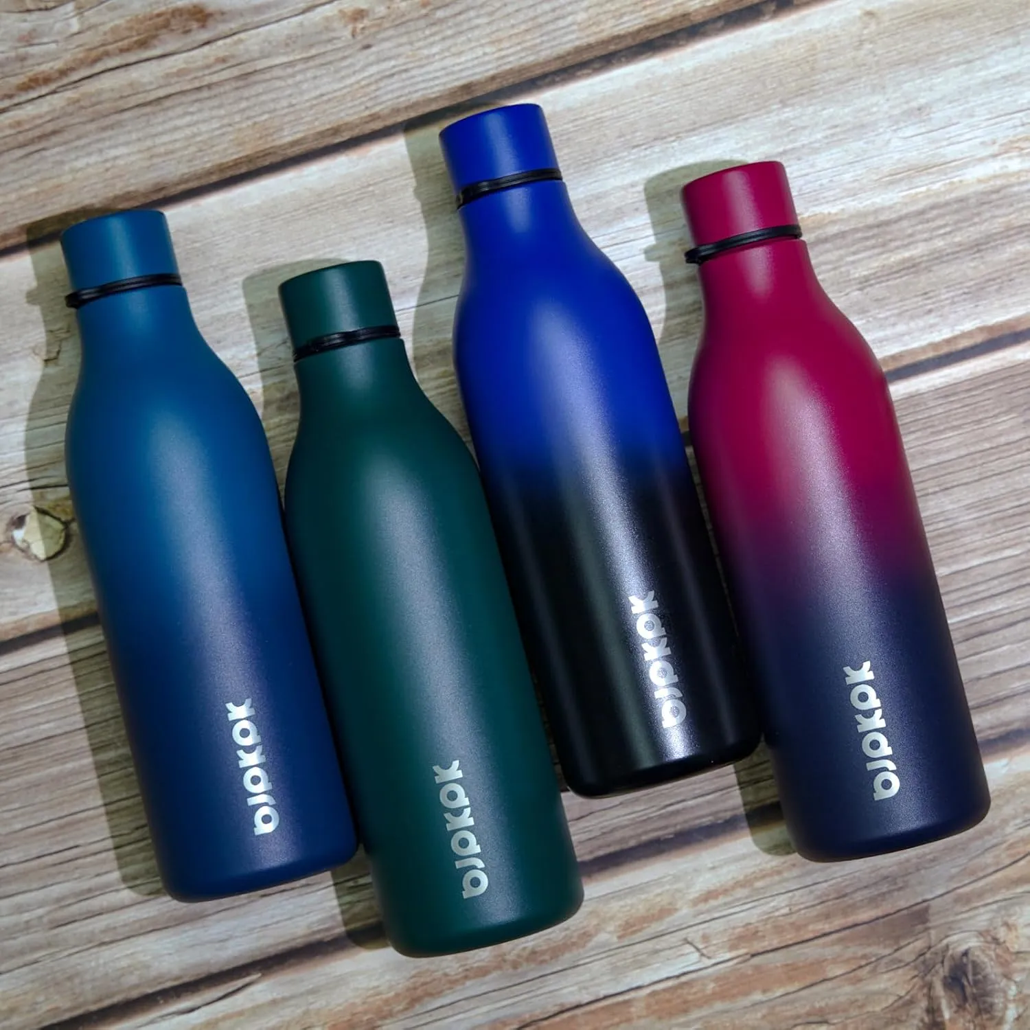 BJPKPK Insulated Water Bottles, 25 oz Stainless Steel Metal Water Bottle with Strap, BPA Free Leak Proof Thermos, Mugs, Flasks, Reusable Water Bottle for Sports & Travel, Sea