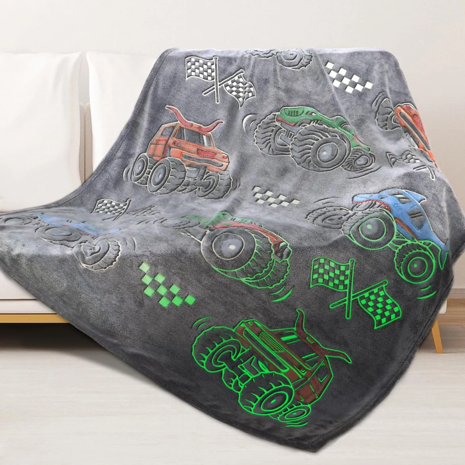 Boys Truck Car Toys Unique Gifts for Kids Glow in The Dark Blanket Glowing Cartoon Tractor Throw Blanket Soft Fleece Blanket Excavators Room Bed Sofa Decor Blankets
