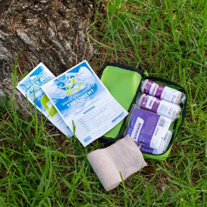 Fast Aid Misc Snake & Spider Bite Kit, Soft Pack - Green