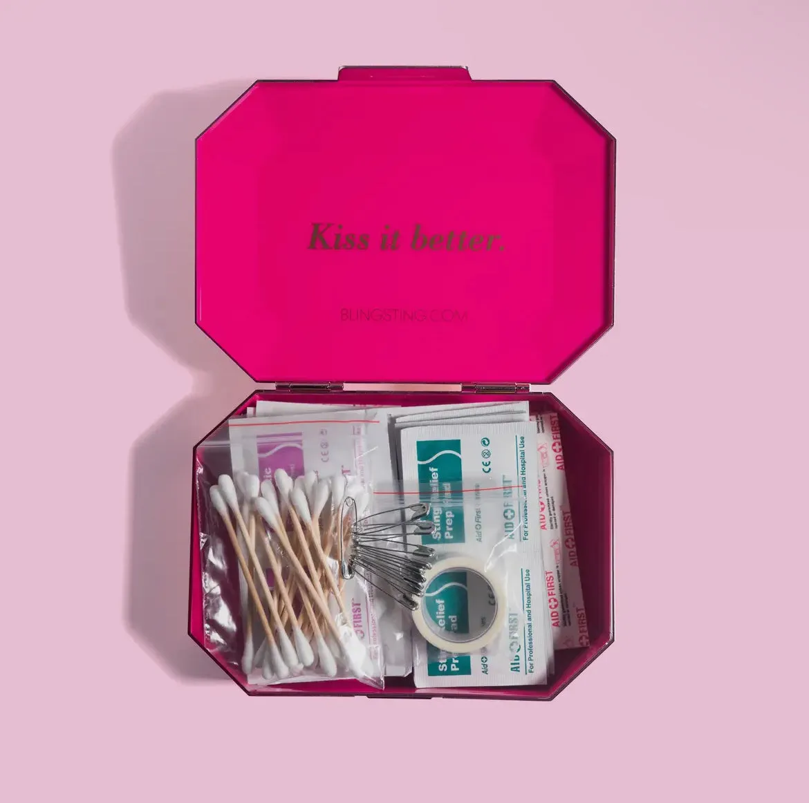 First Aid Clutch