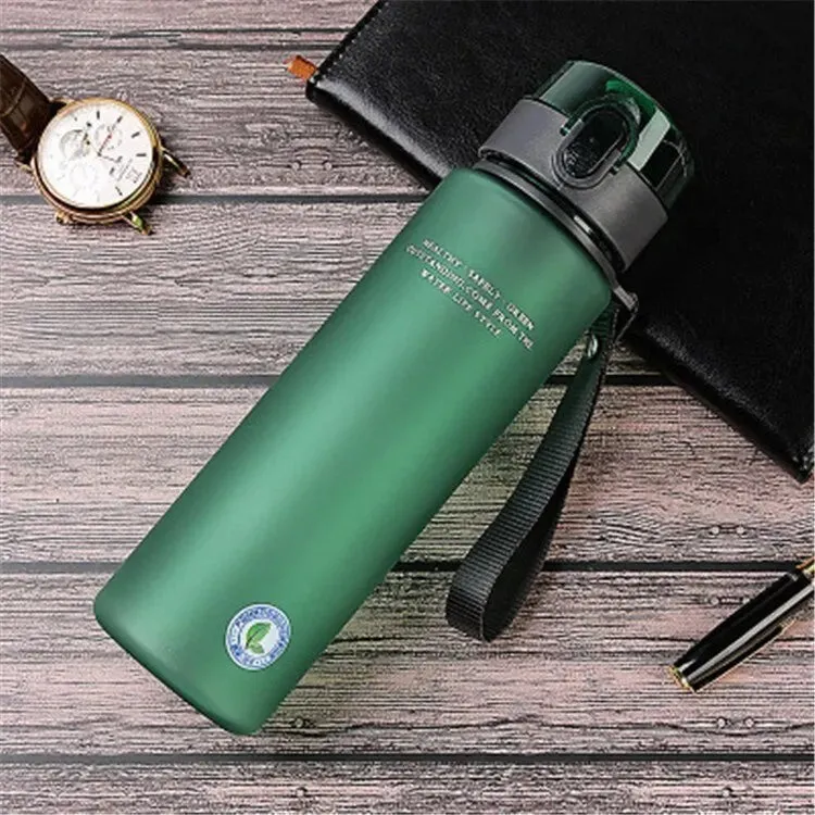 High-Quality Sports Water Bottle – 560ml Leakproof & Portable for Gym, Travel & Outdoor Use