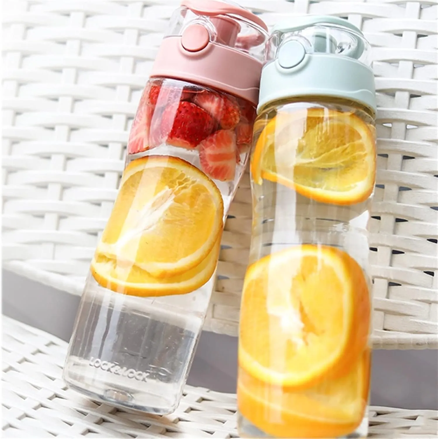kettles Large Capacity Plastic Water Bottles with One-Click Push Button,Durable Portable Sports Bottles,Leakproof Cups Sealed Lid canteen(C)