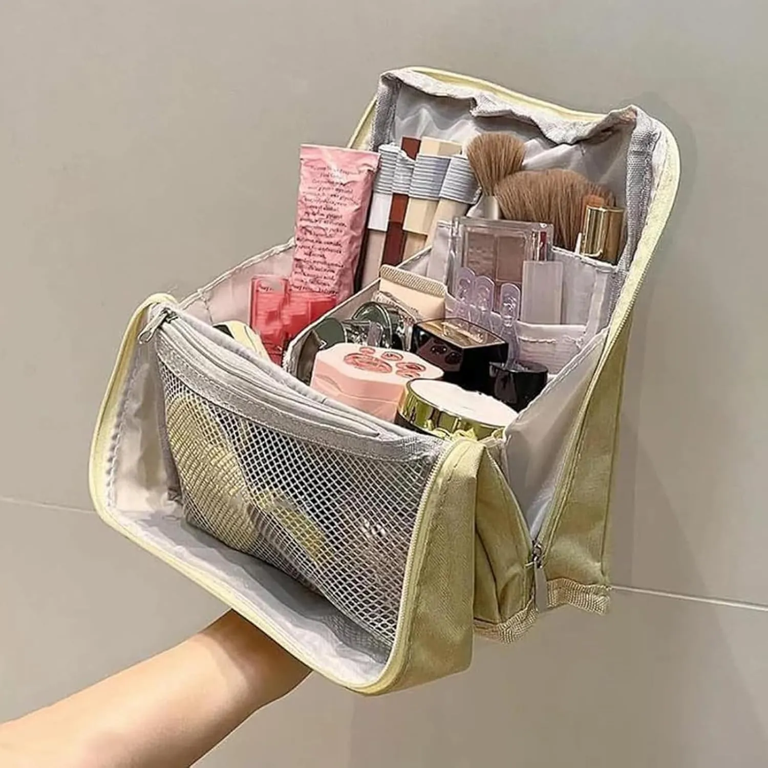 Standing Makeup Bag Portable, Large Capacity, Doresty Makeup Bag, Waterproof Multipurpose Stand up Toiletry Bags Stationery Organizer, Toiletry Bags with Compartments for Traveling (Navy)