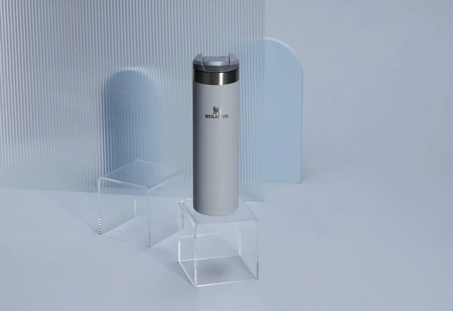Stanley AeroLight Transit Bottle 20 oz | Locking Drink Through Lid | Leak Resistant Water Bottle or Coffee Travel Mug | Lightweight Insulated Stainless Steel | BPA-Free | Fog Glimmer