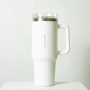 The Hippo Bottle | White