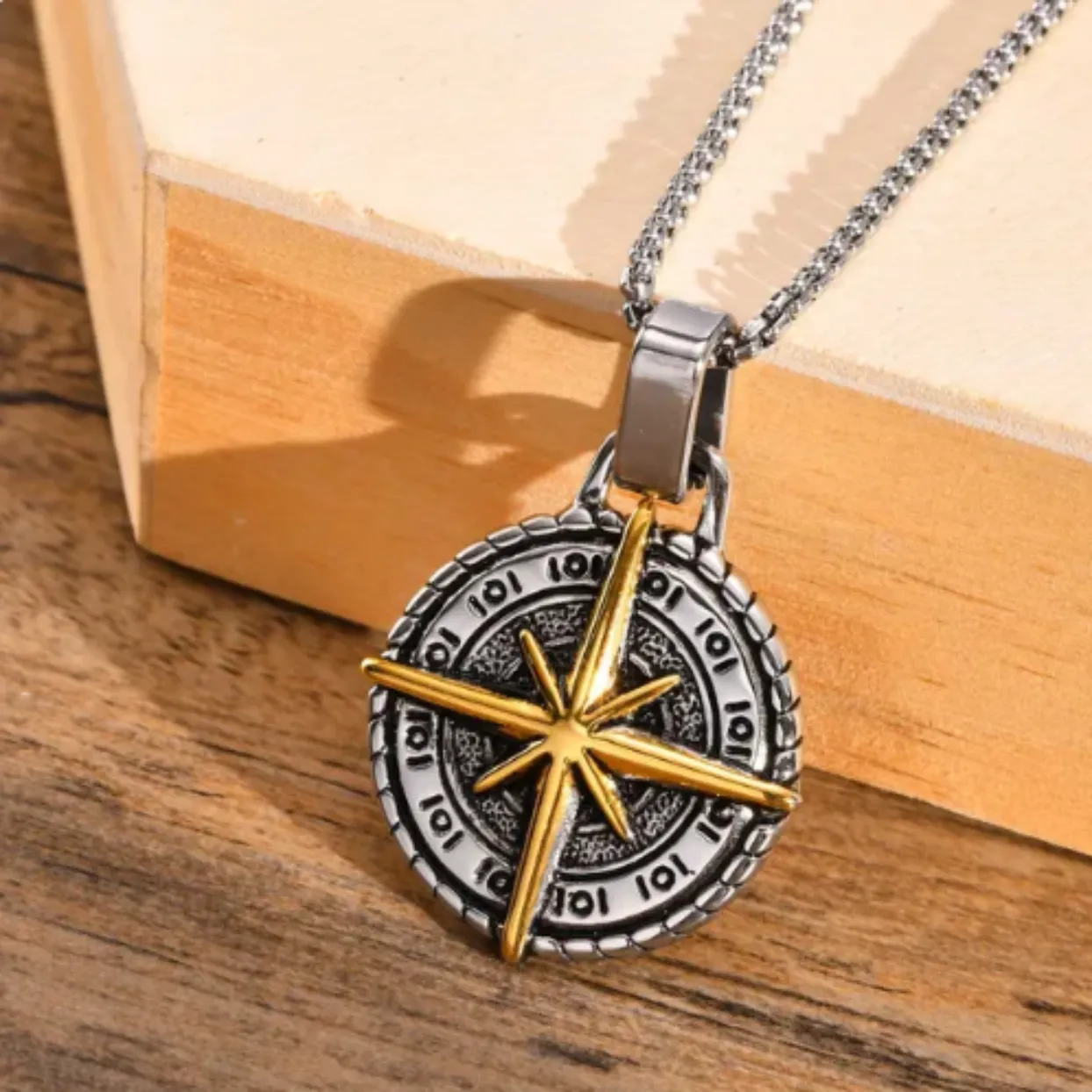 THE STAR - SILVER /GOLD MEN'S COMPASS WATERPROOF NECKLACE
